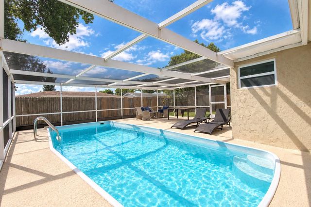 7310 IVANHOE DRIVE, Port Richey, FL 34668