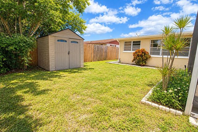 7310 IVANHOE DRIVE, Port Richey, FL 34668