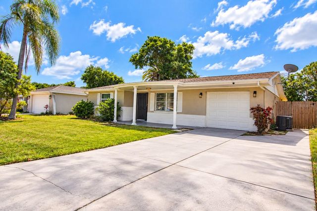 7310 IVANHOE DRIVE, Port Richey, FL 34668