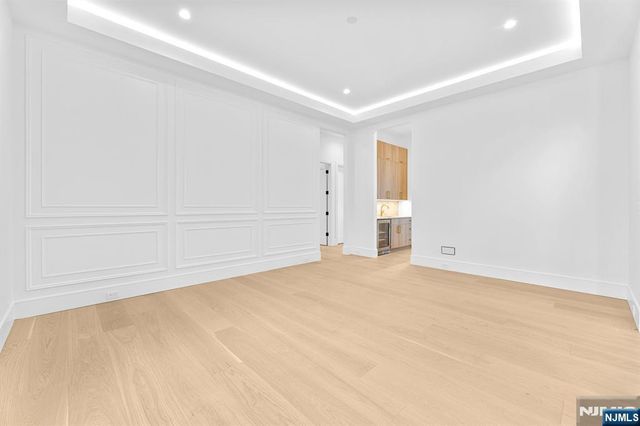 156 Stuart Street, Paramus, NJ 07652