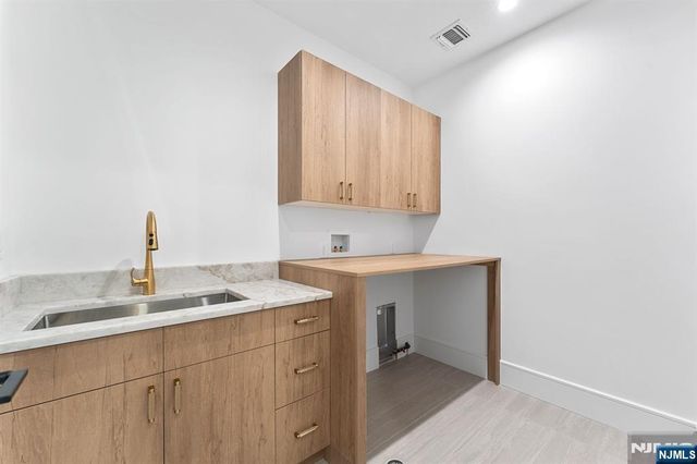 156 Stuart Street, Paramus, NJ 07652