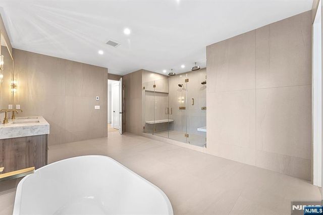 156 Stuart Street, Paramus, NJ 07652