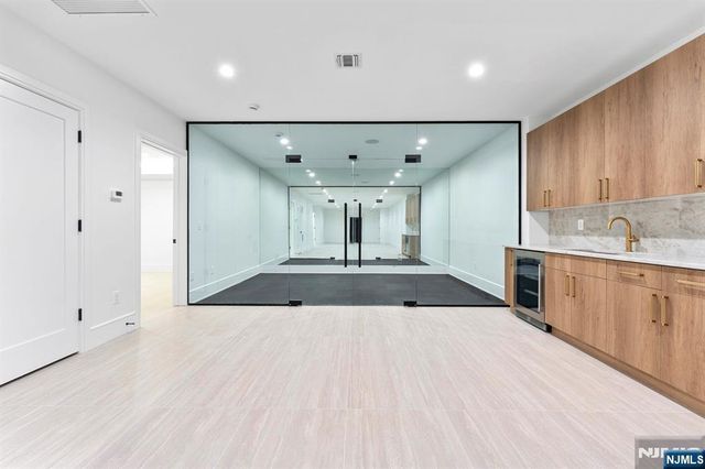 156 Stuart Street, Paramus, NJ 07652