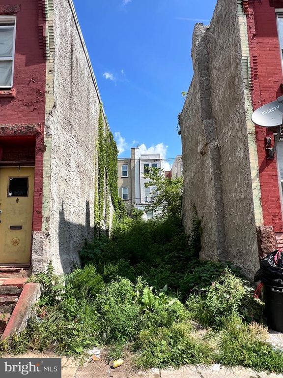 3127 FONTAIN ST, Philadelphia, PA 19121