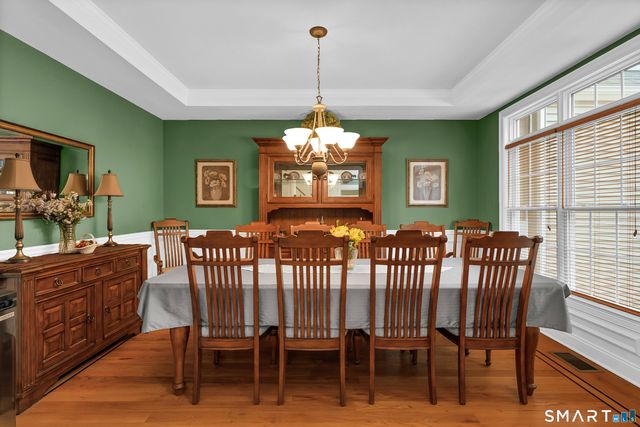 4 Bishop Road, Oxford, CT 06478