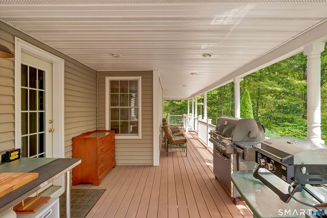 4 Bishop Road, Oxford, CT 06478