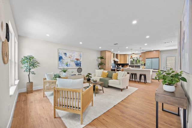 3107 Paisano TRL, Austin, TX 78745