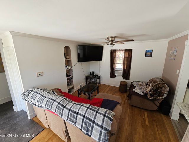 7 RT 236, Halfmoon, NY 12065