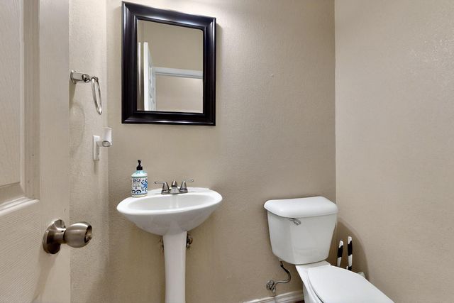 9615 Mirasol Avenue NW, Albuquerque, NM 87120