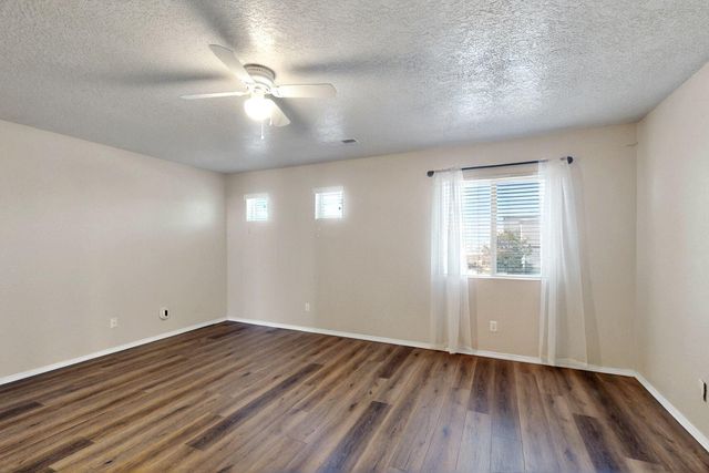 9615 Mirasol Avenue NW, Albuquerque, NM 87120