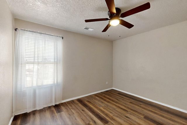 9615 Mirasol Avenue NW, Albuquerque, NM 87120