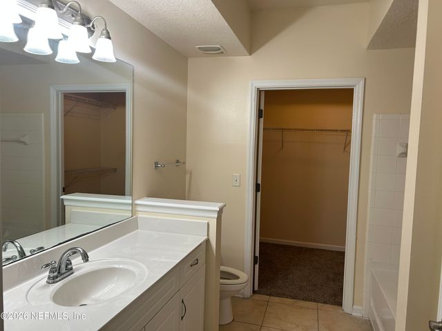 10435 MIDTOWN Parkway 206, Jacksonville, FL 32246