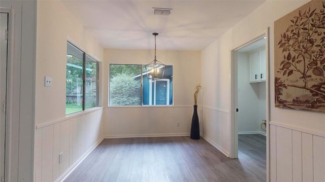 811 Devonport Lane, Seabrook, TX 77586