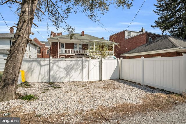 632 S PERSHING AVE, York, PA 17401