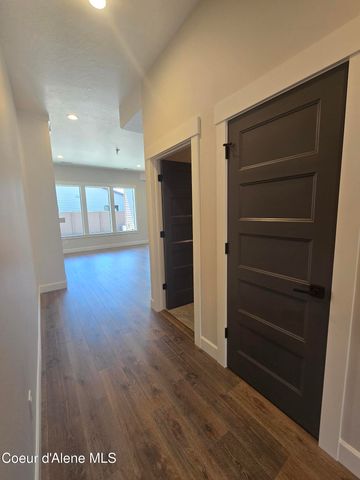 13945 Rainier Loop, Rathdrum, ID 83858