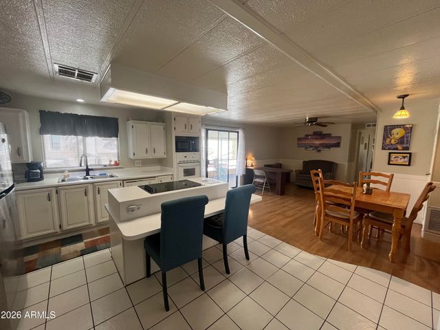 6960 W PEORIA Avenue 225, Peoria, AZ 85345