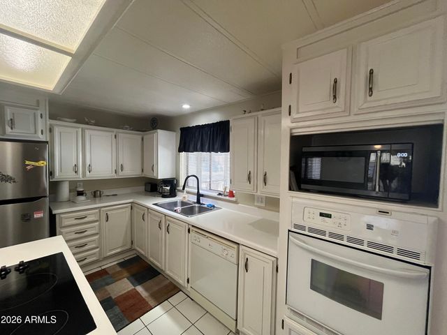 6960 W PEORIA Avenue 225, Peoria, AZ 85345