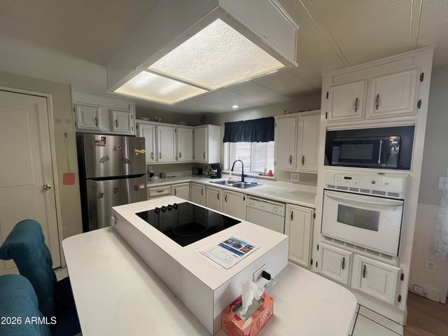 6960 W PEORIA Avenue 225, Peoria, AZ 85345