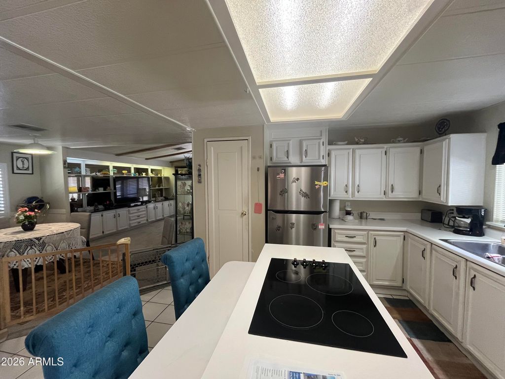 6960 W PEORIA Avenue 225, Peoria, AZ 85345 — photo 2