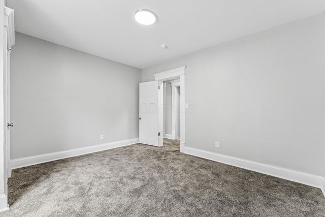 118 Dakota Avenue, Columbus, OH 43222