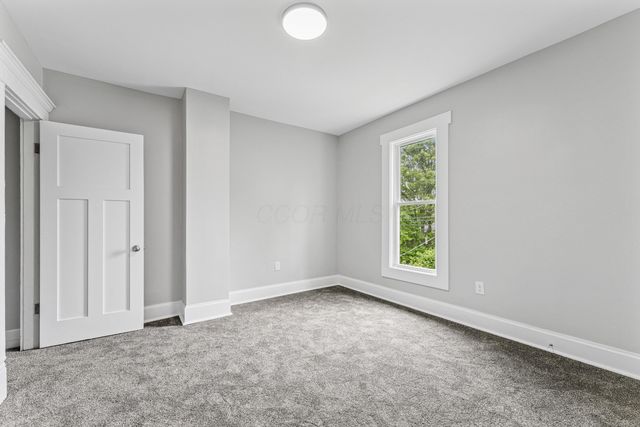 118 Dakota Avenue, Columbus, OH 43222