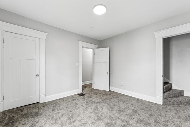 118 Dakota Avenue, Columbus, OH 43222