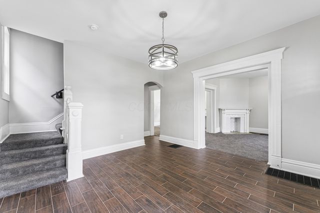 118 Dakota Avenue, Columbus, OH 43222
