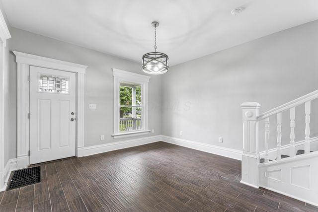 118 Dakota Avenue, Columbus, OH 43222
