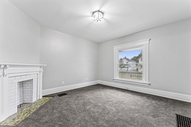 118 Dakota Avenue, Columbus, OH 43222