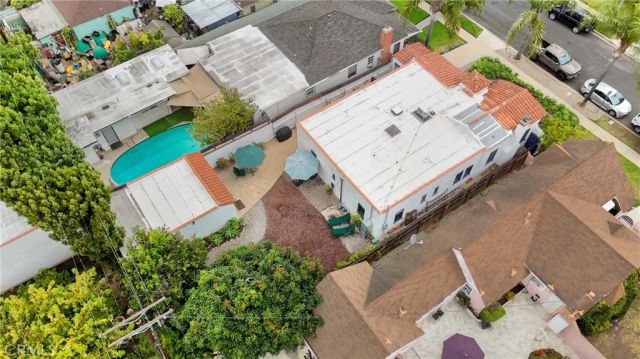 2431 S Holt, Los Angeles, CA 90034