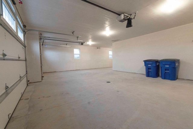 482 HIGH RIDGE TRAIL, Pulaski, WI 54162
