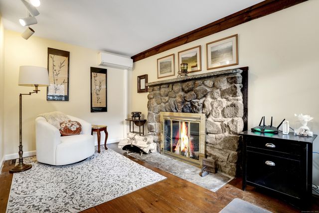 715 Cherry Brook Road, Canton, CT 06019