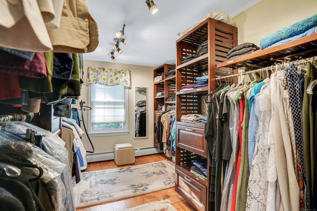 715 Cherry Brook Road, Canton, CT 06019