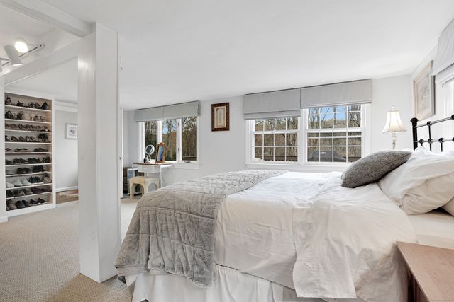 715 Cherry Brook Road, Canton, CT 06019