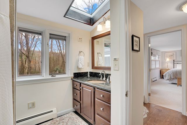 715 Cherry Brook Road, Canton, CT 06019