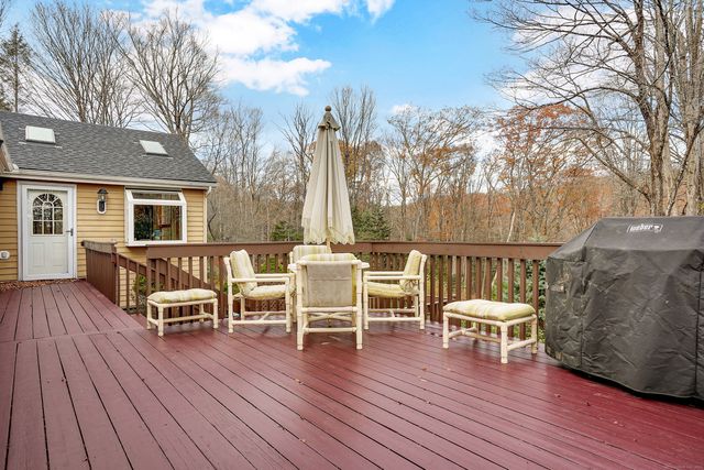 715 Cherry Brook Road, Canton, CT 06019