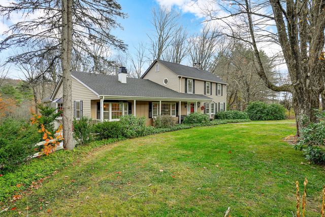 715 Cherry Brook Road, Canton, CT 06019