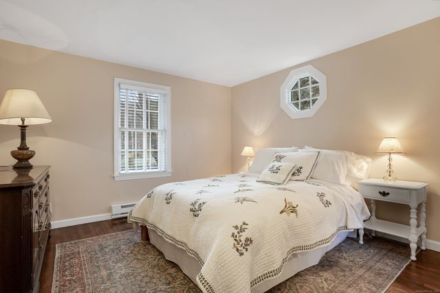 715 Cherry Brook Road, Canton, CT 06019