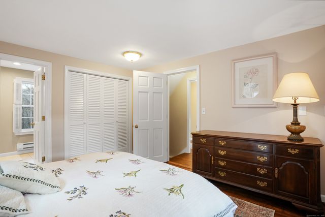 715 Cherry Brook Road, Canton, CT 06019