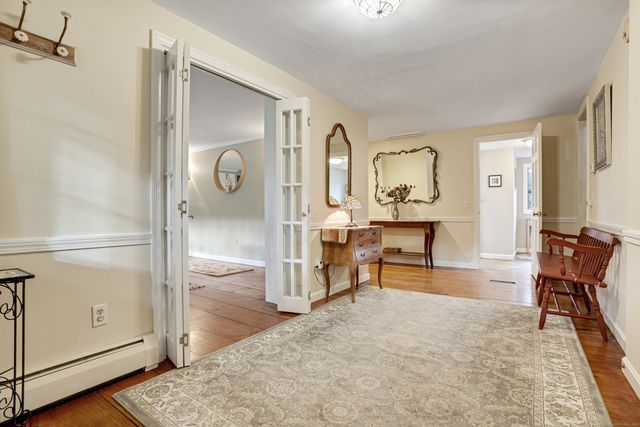 715 Cherry Brook Road, Canton, CT 06019