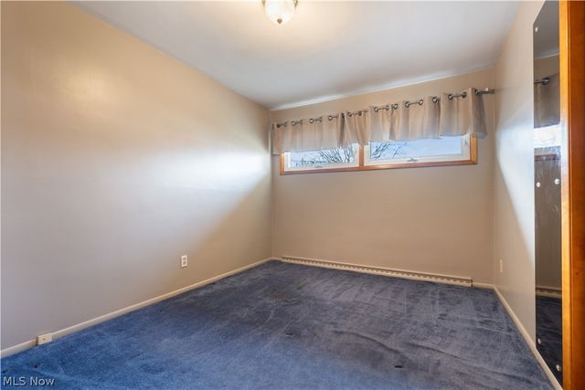 3939 Thunderbird Circle NW, North Canton, OH 44720