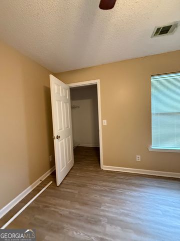 320 Ridgewood Avenue B4, Gainesville, GA 30501