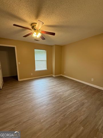 320 Ridgewood Avenue B4, Gainesville, GA 30501