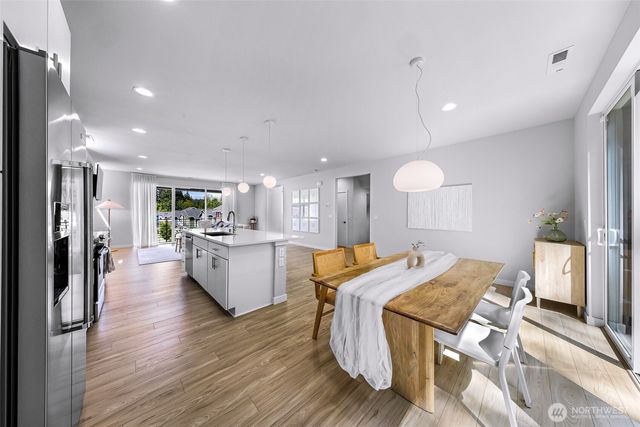 22425 69th Place W, Mountlake Terrace, WA 98155
