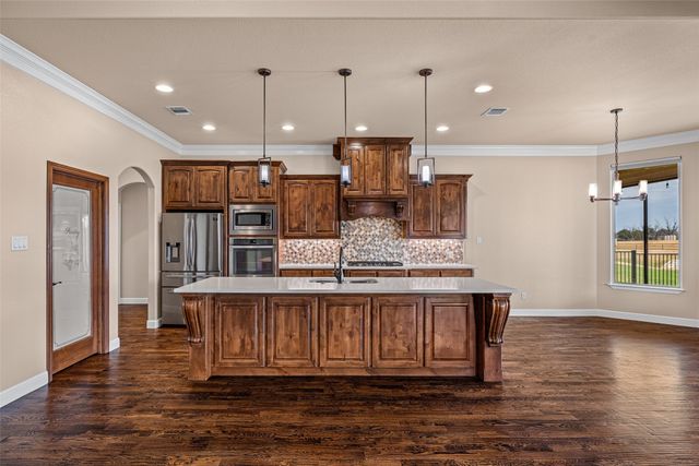 6341 Weatherby Road, Granbury, TX 76049