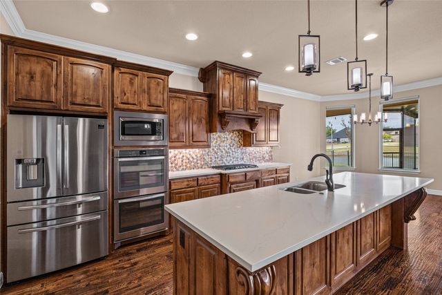 6341 Weatherby Road, Granbury, TX 76049