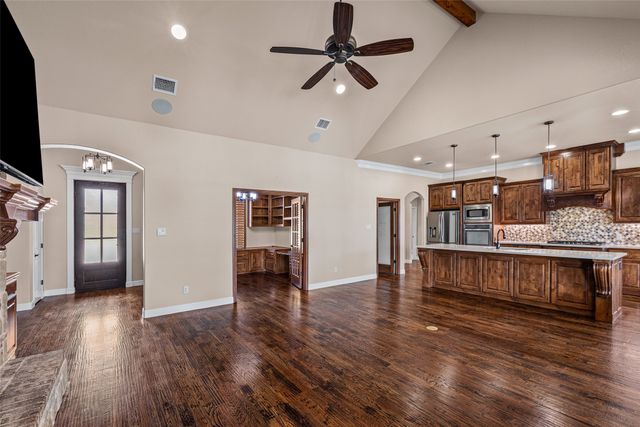6341 Weatherby Road, Granbury, TX 76049
