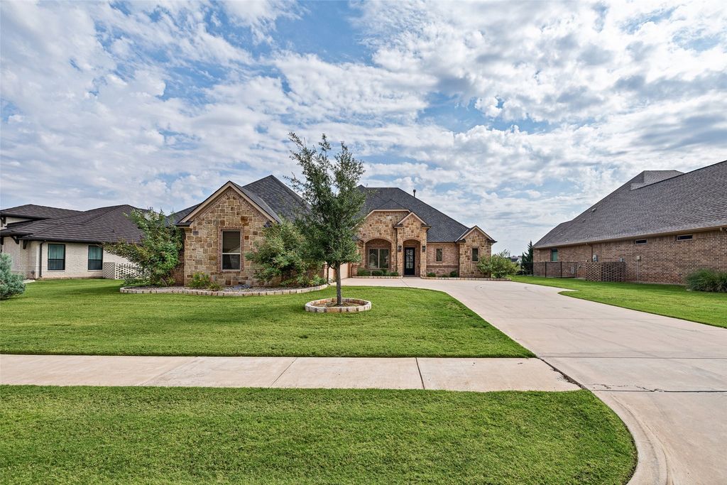 6341 Weatherby Road, Granbury, TX 76049 — photo 2