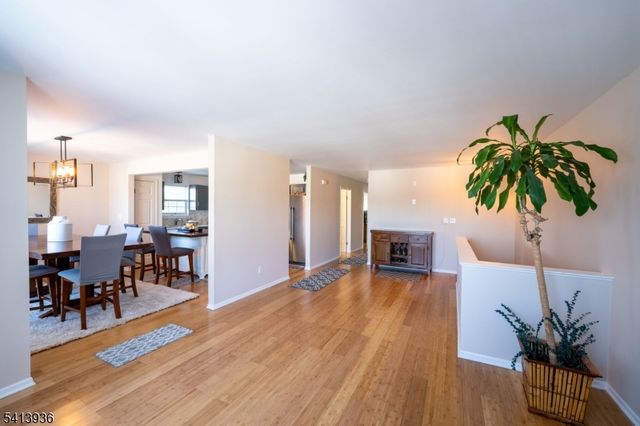 14 Jessica Ln, Dover Town, NJ 07801