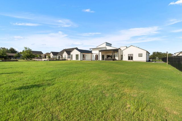 178 Dally CT, Dripping Springs, TX 78620